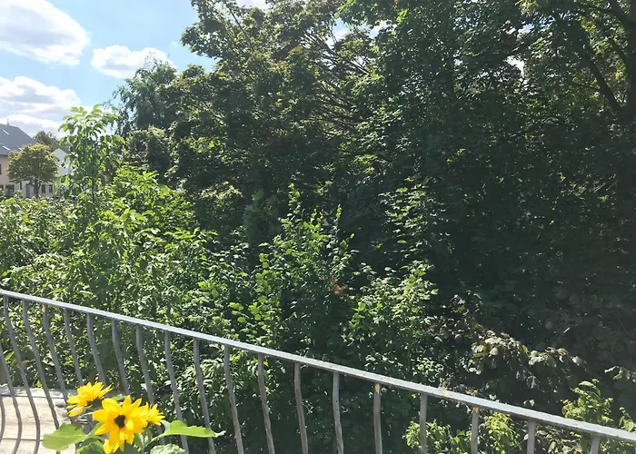 Gemuetliche Mit Balkon, Verkehrsguenstig Gelegen Appartement *