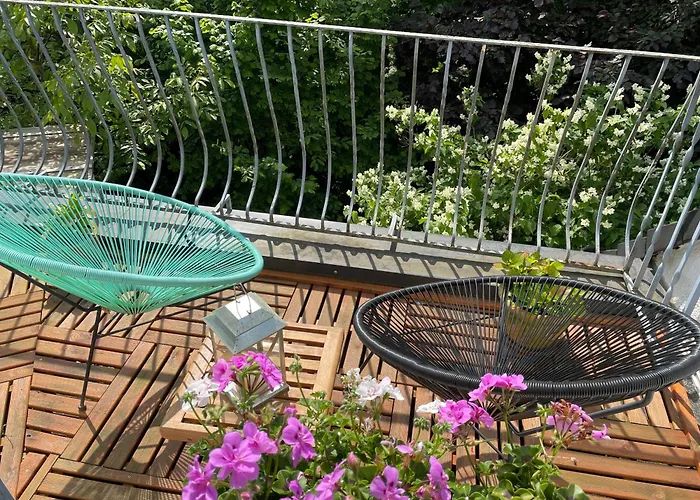 Apartment Gemuetliche Mit Balkon, Verkehrsguenstig Gelegen